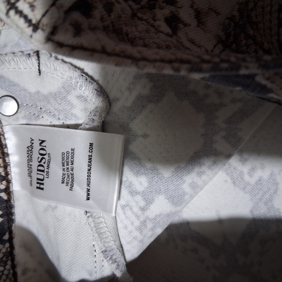 Hudson Jeans Tan Reptile Print Denim - Picture 6 of 8